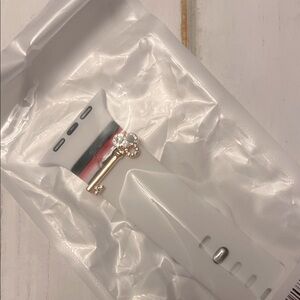 NWT White Silicone Smartwatch Band with Gold Key Charm compatible with 42mm